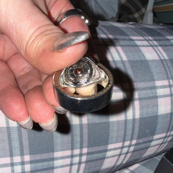 Champagne Rhinestone Ring (New) - Picture 7 of 7